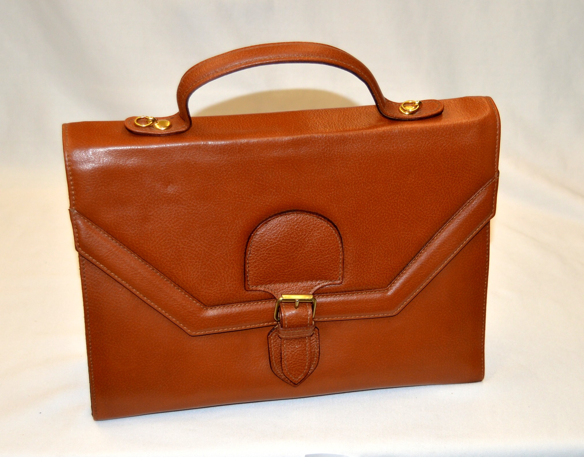 Dámská kožená kabelka