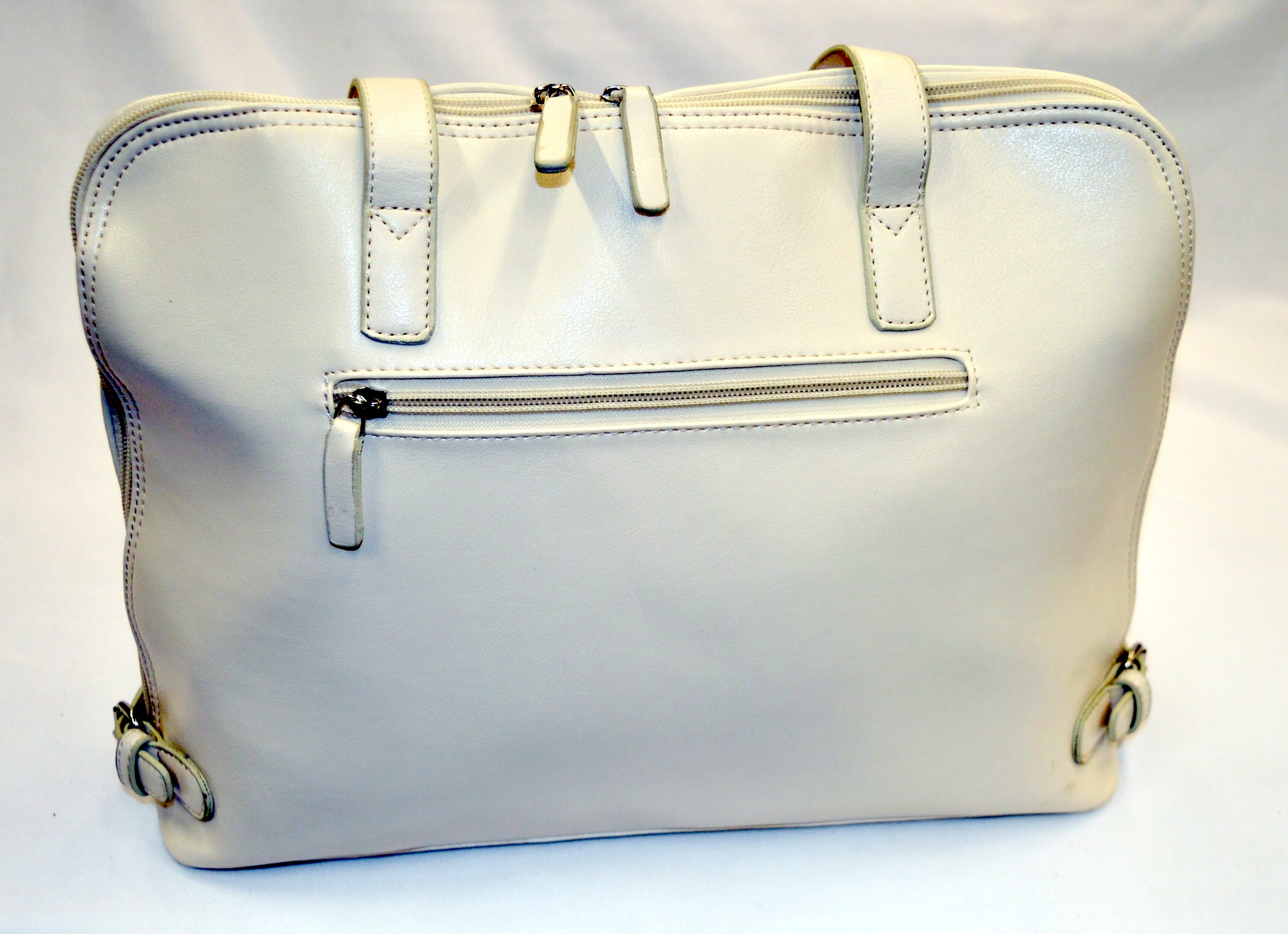 Dámská syntetická  kabelka Oswaldo Conti