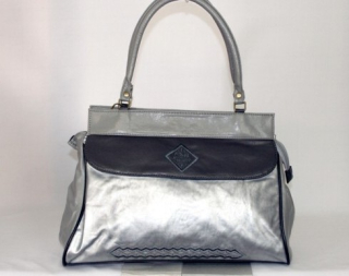 Dámská syntetická kabelka Lucentza